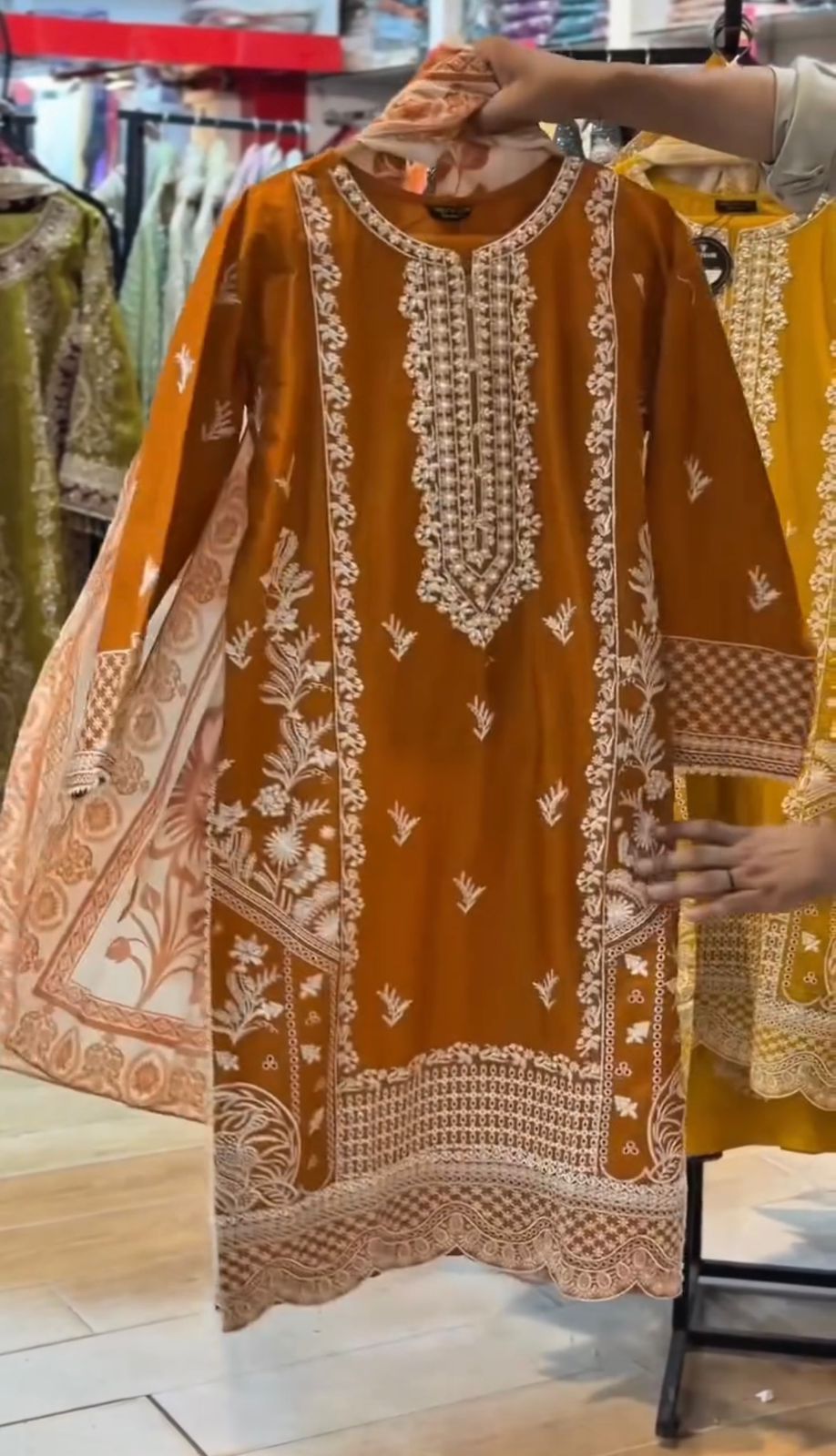 SAFA Beautiful Embroidered Cotton 3PC Suit