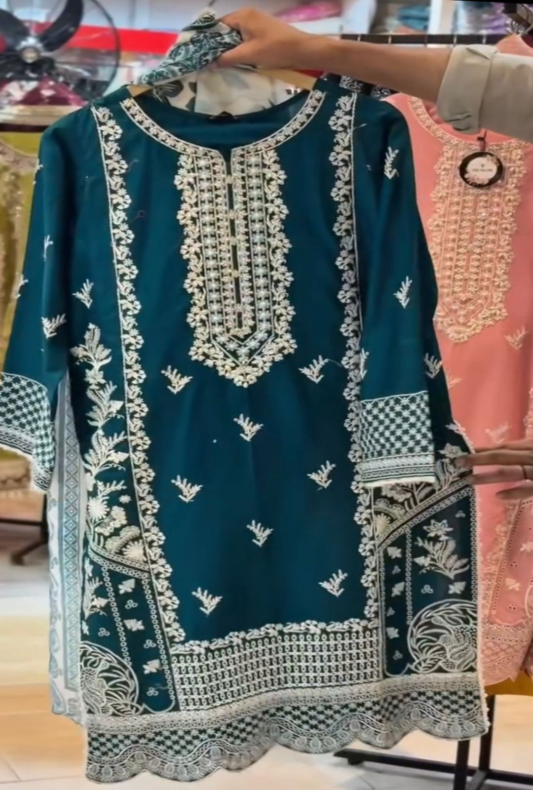 SAFA Beautiful Embroidered Cotton 3PC Suit