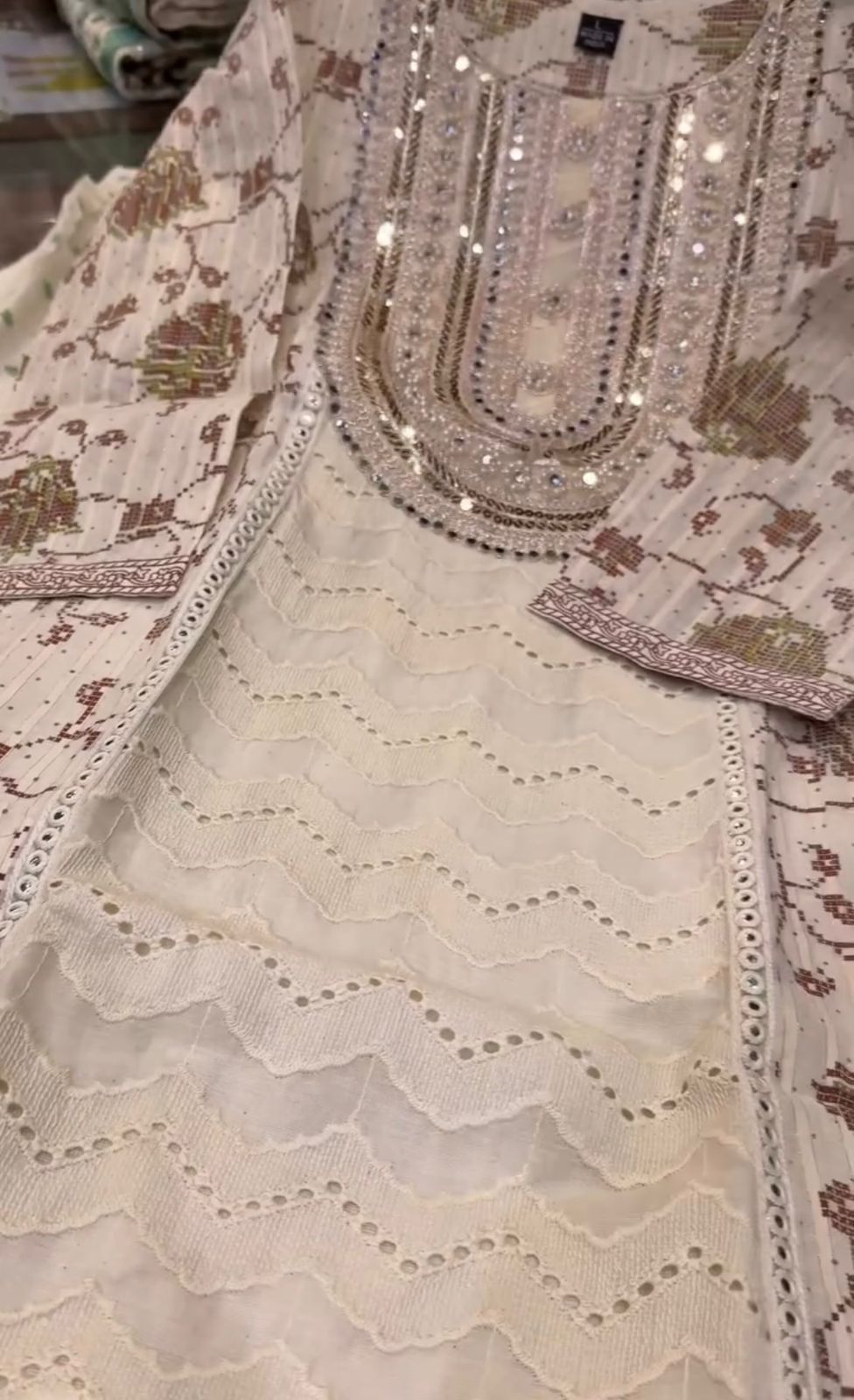 Elegant Embroidered Cotton 3PC Suit