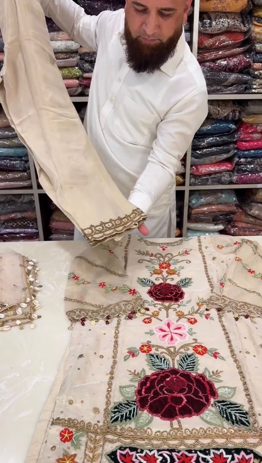 EID Luxury Embroidered 3PCS Dress