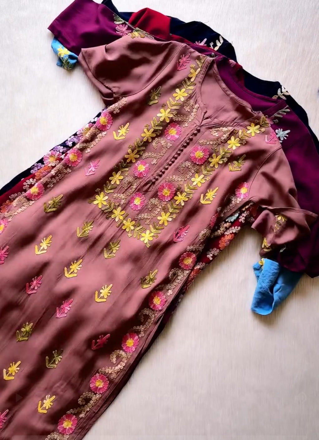 Chikankari Kurti Collection – BUY 1 GET 1 FREE ✨🔥