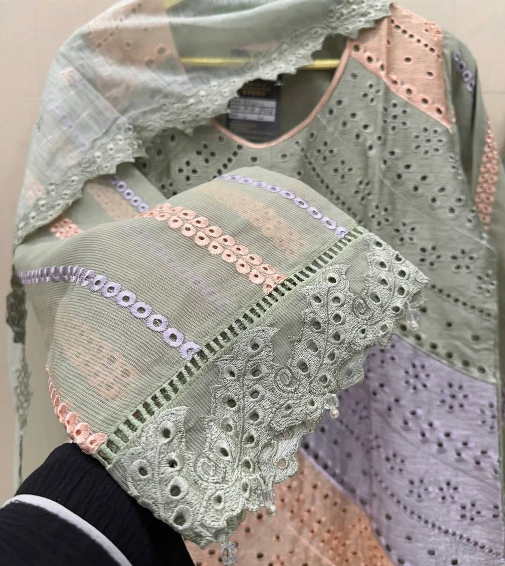 Women Chikankari 3-Piece Suit for Women