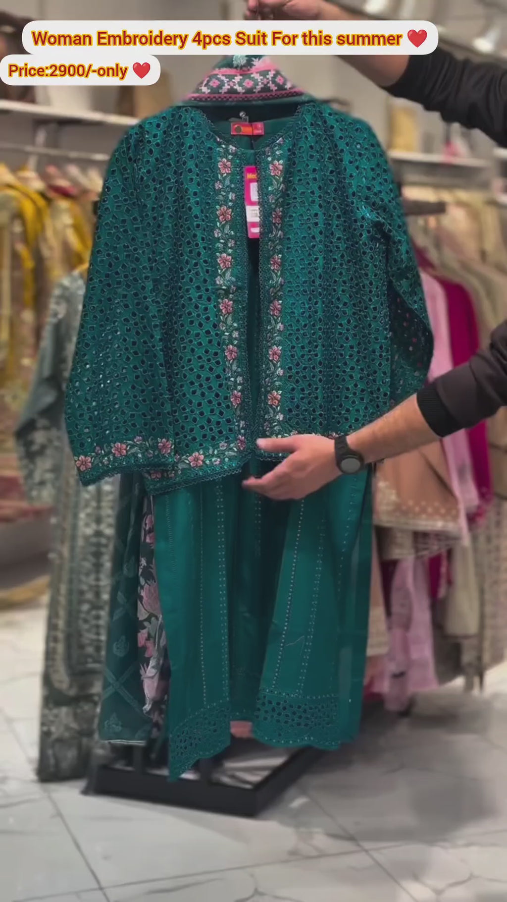 Women’s Chikankari 4PCS Se