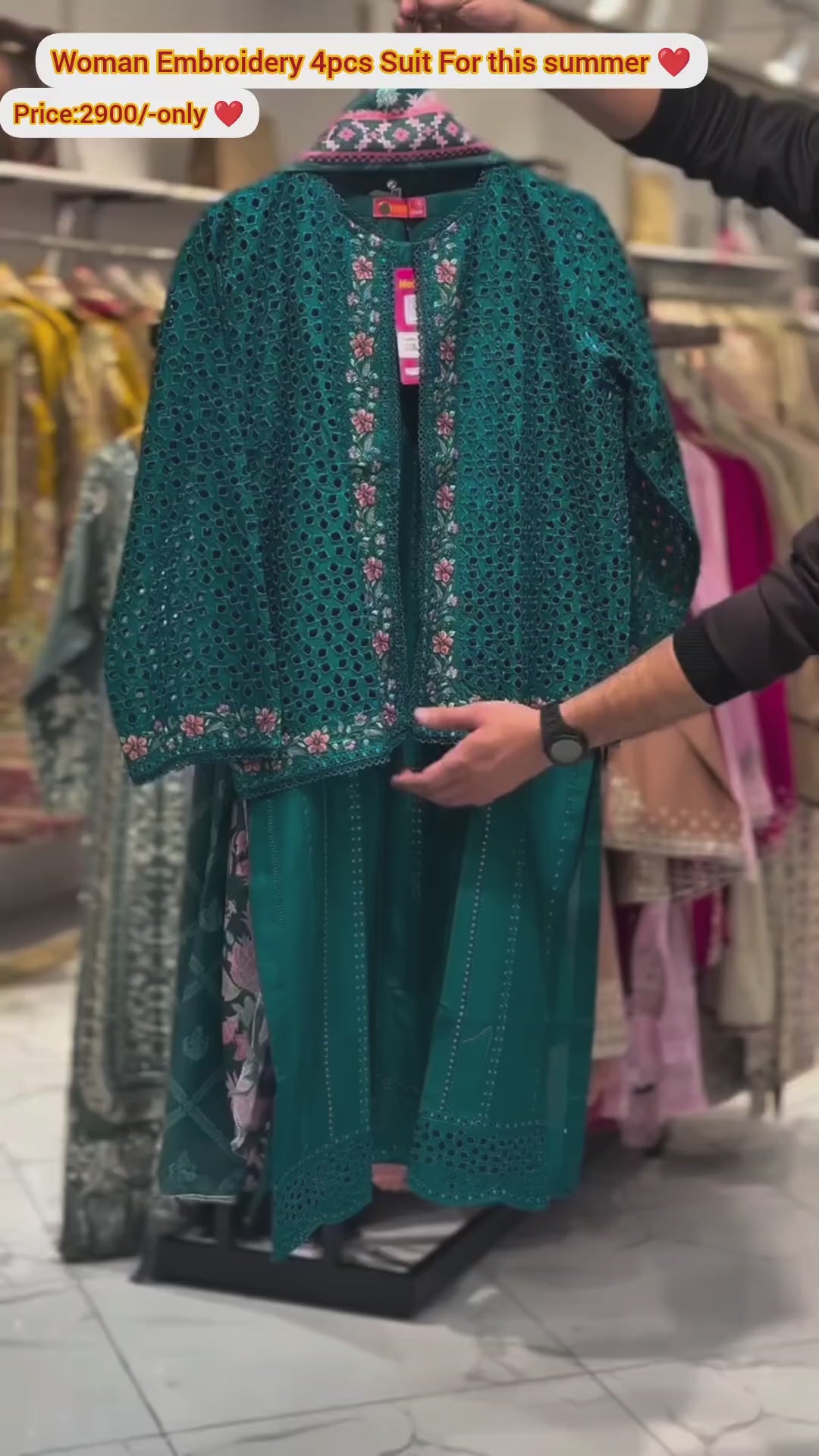 Women’s Chikankari 4PCS Se