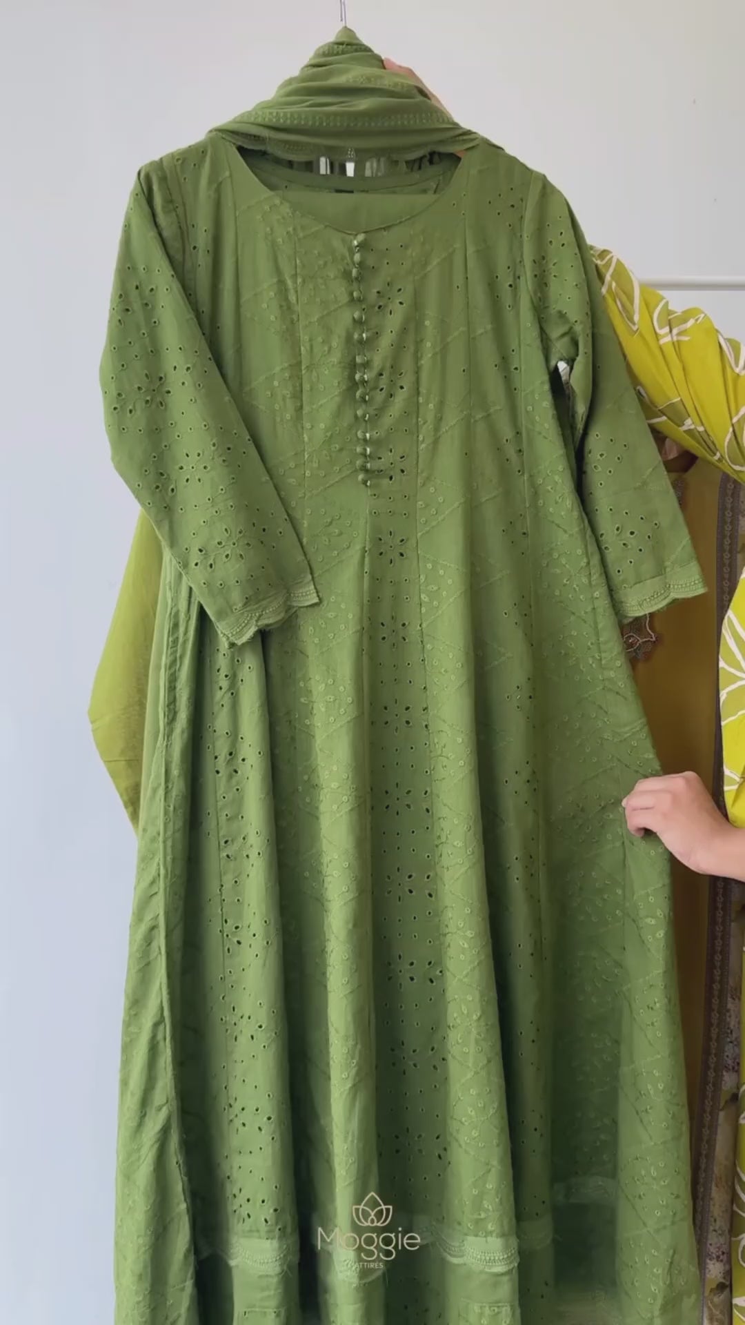 Women Chikankari Trendy Frock 3-Piece Suit