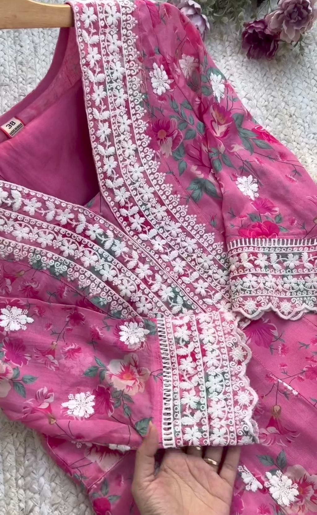 Beautiful chikankari Anarkali Dress 🔥💖